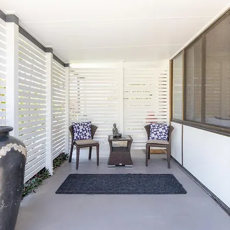 Little Salty Vibes Apartment Rainbow Beach Exterior photo